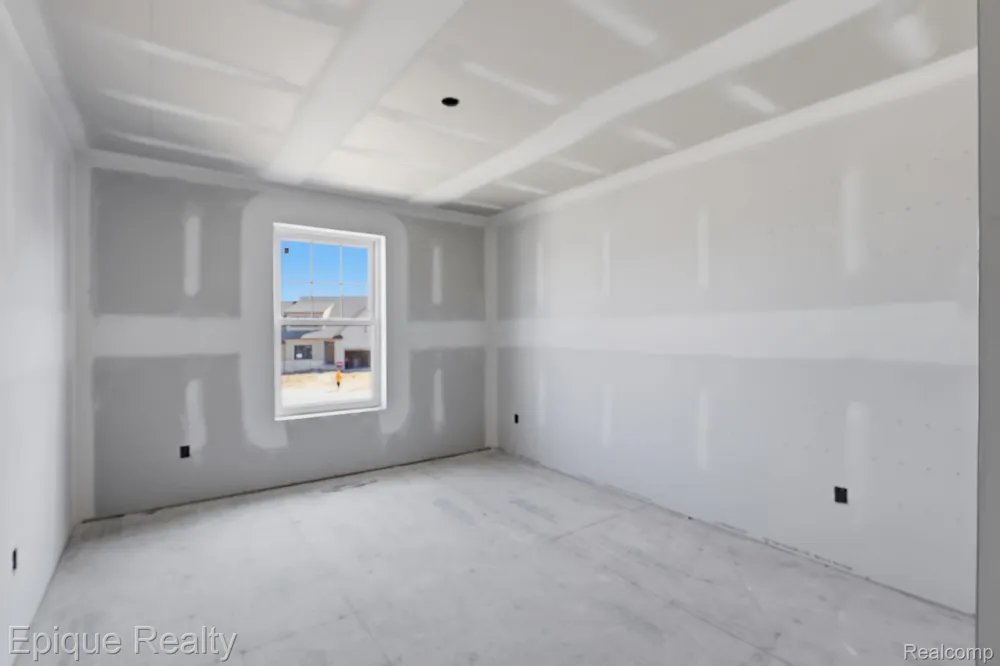405 Cornerstone Drive #66 Oxford Charter Township, MI 48371