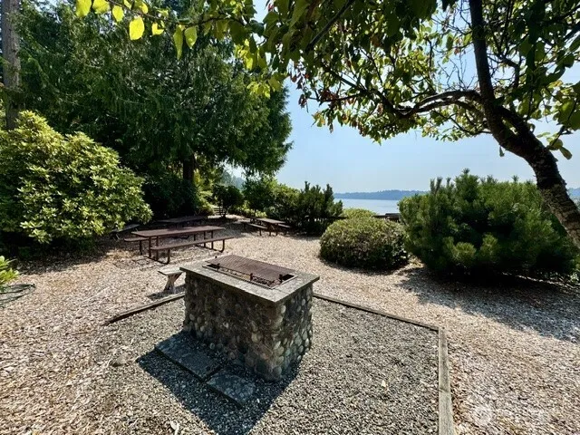 15944 NE Lemolo Shore Drive Poulsbo, WA 98370