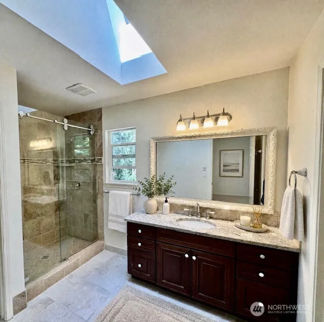 15944 NE Lemolo Shore Drive Poulsbo, WA 98370