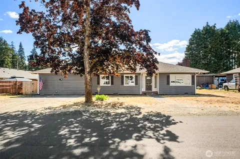 2015 Adams Street