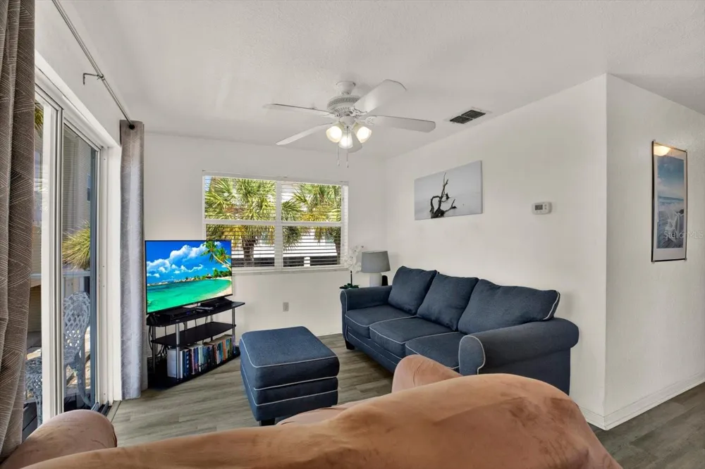 1802 GULF BOULEVARD #8 Indian Rocks Beach, FL 33785