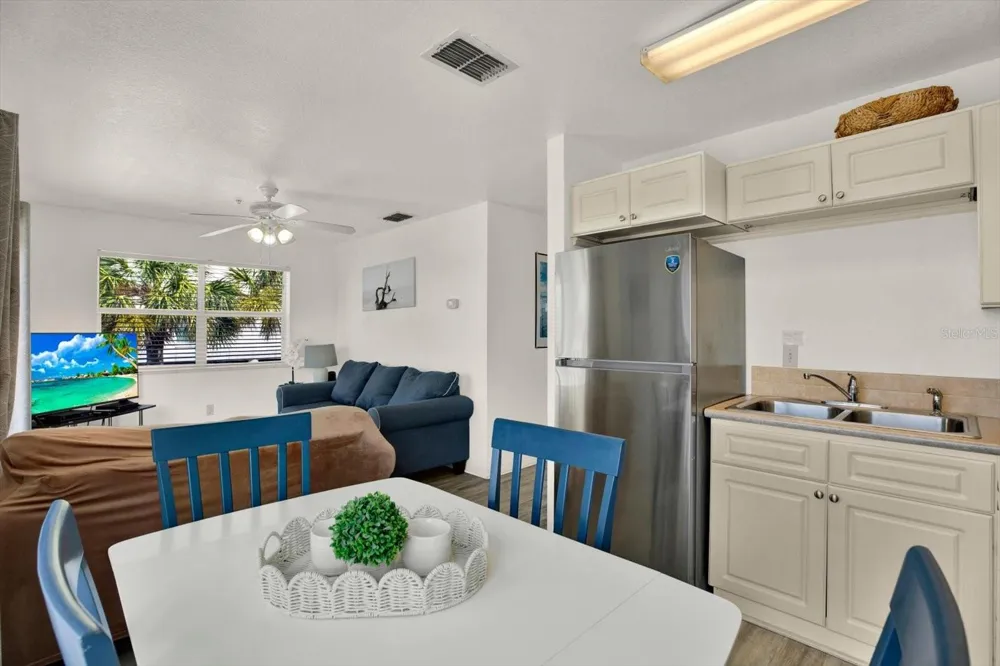1802 GULF BOULEVARD #8 Indian Rocks Beach, FL 33785