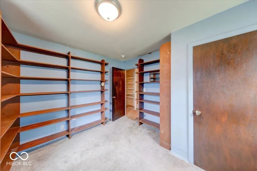 343 Pleasant Drive Whiteland, IN 46184