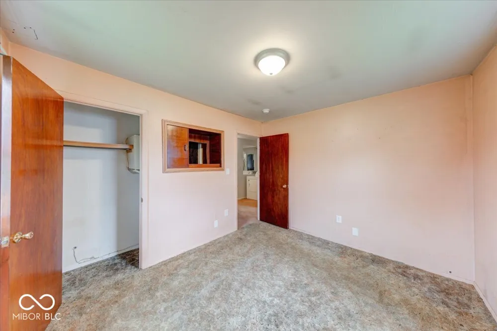 343 Pleasant Drive Whiteland, IN 46184