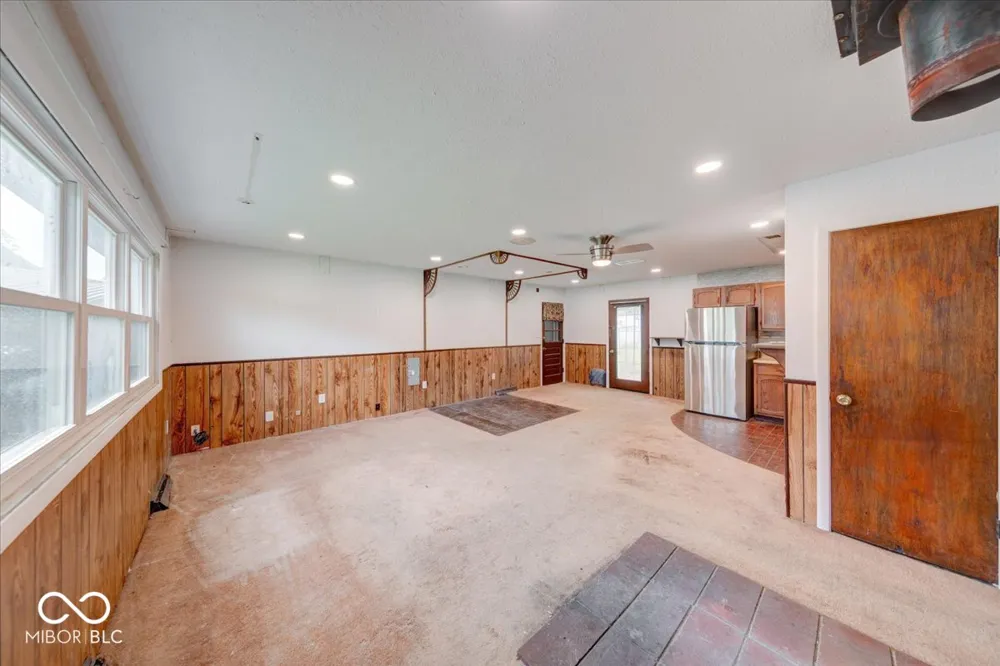 343 Pleasant Drive Whiteland, IN 46184