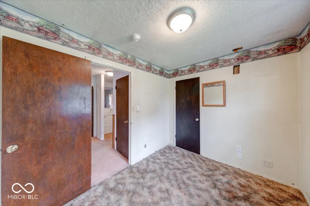 343 Pleasant Drive Whiteland, IN 46184