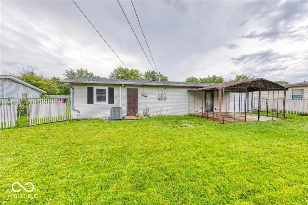 343 Pleasant Drive Whiteland, IN 46184