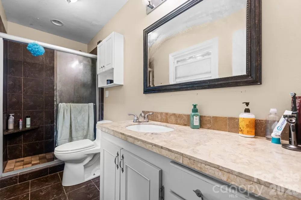 1197 Zion Church Road Hickory, NC 28602