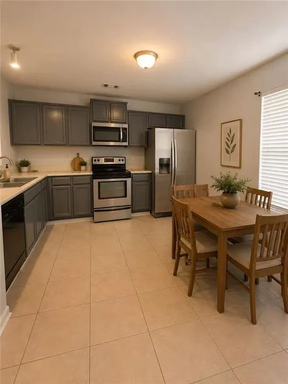182 Brandon Ridge Circle Stockbridge, GA 30281