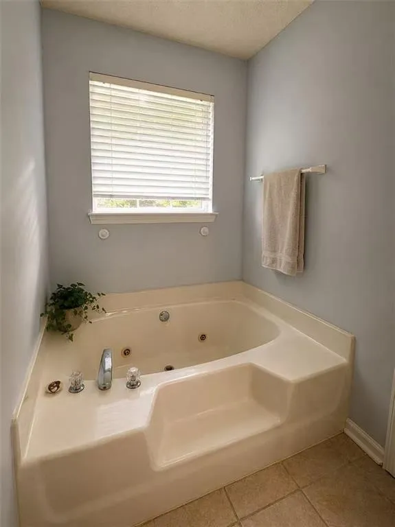 182 Brandon Ridge Circle Stockbridge, GA 30281