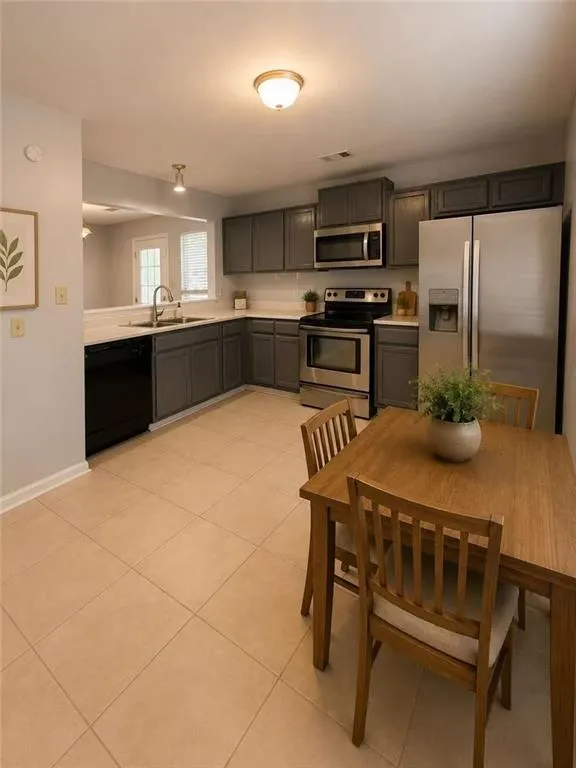 182 Brandon Ridge Circle Stockbridge, GA 30281