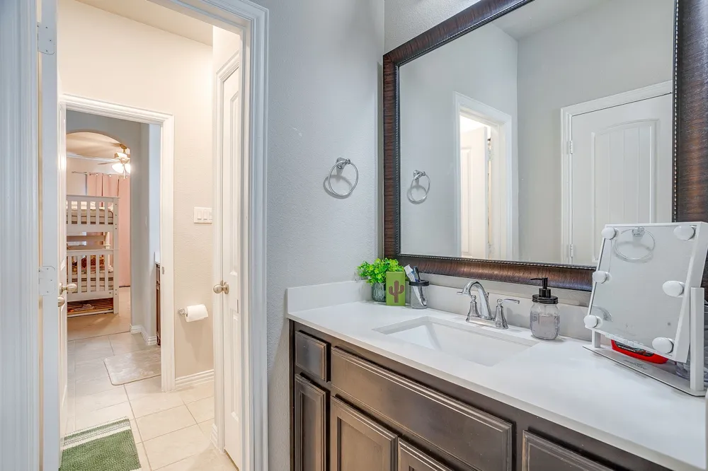 621 Brody Trail Aledo, TX 76008