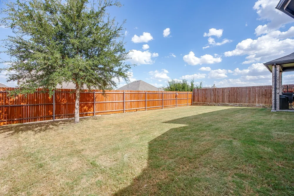 621 Brody Trail Aledo, TX 76008