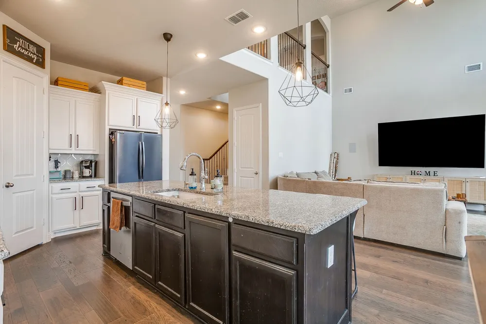 621 Brody Trail Aledo, TX 76008