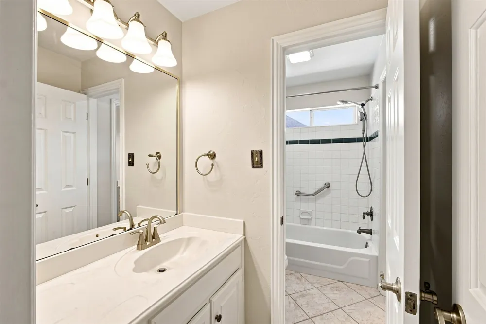 3310 Moss Creek Drive Grapevine, TX 76051