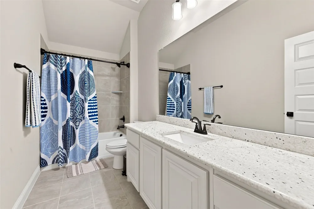 1056 Hickory Lane Howe, TX 75459