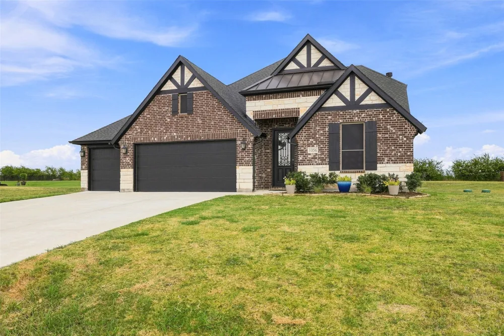 1056 Hickory Lane Howe, TX 75459