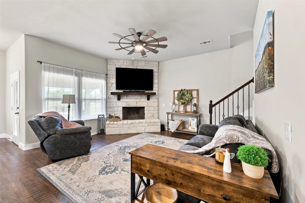 1056 Hickory Lane Howe, TX 75459
