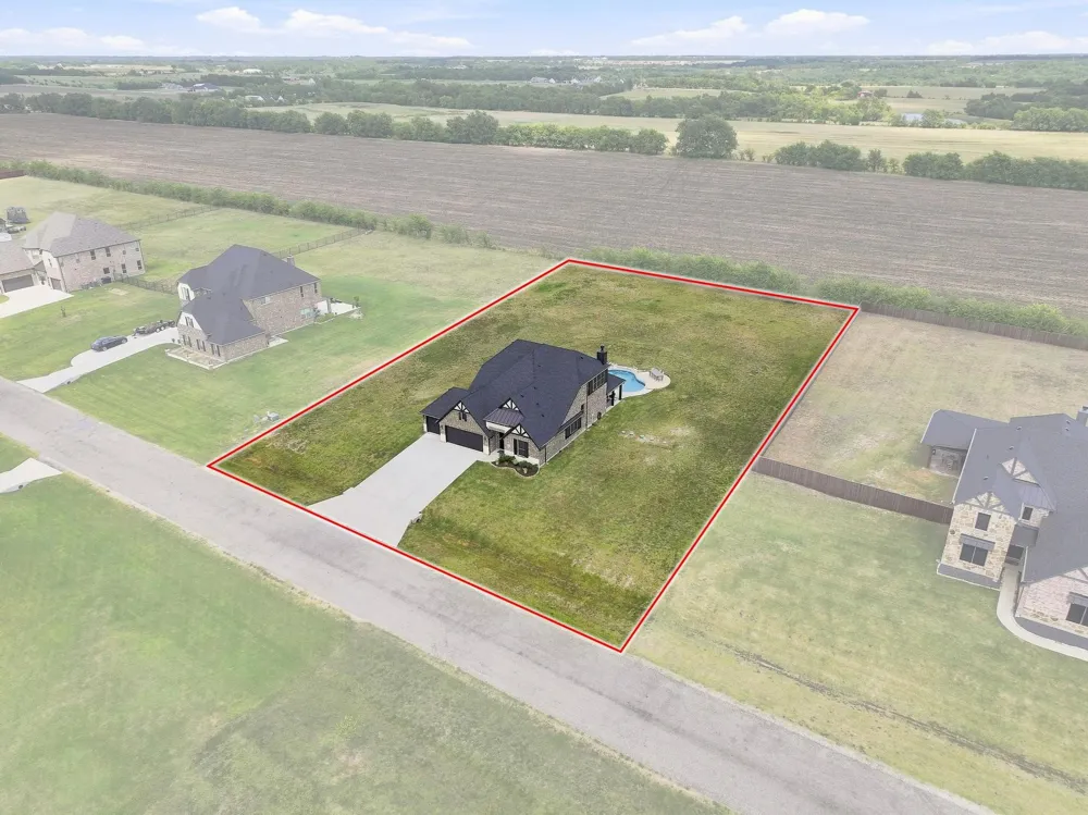 1056 Hickory Lane Howe, TX 75459