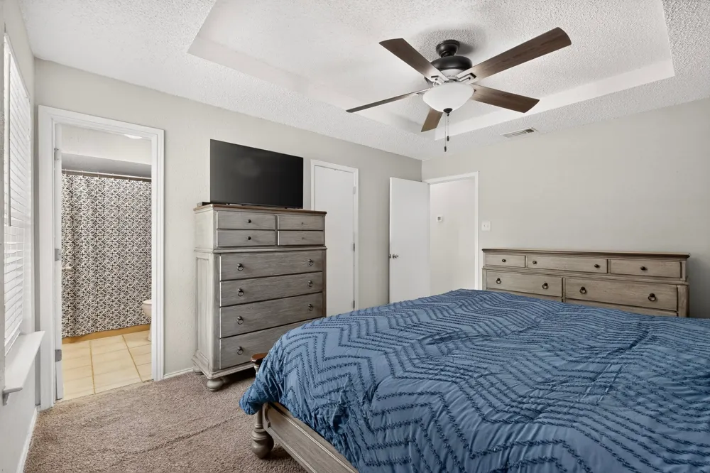 105 Prairie Creek Road Red Oak, TX 75154