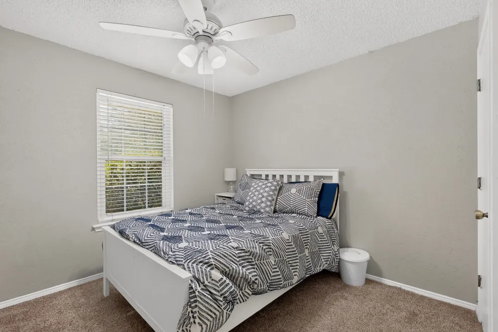 105 Prairie Creek Road Red Oak, TX 75154