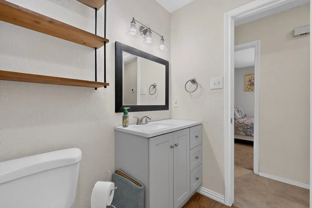 105 Prairie Creek Road Red Oak, TX 75154