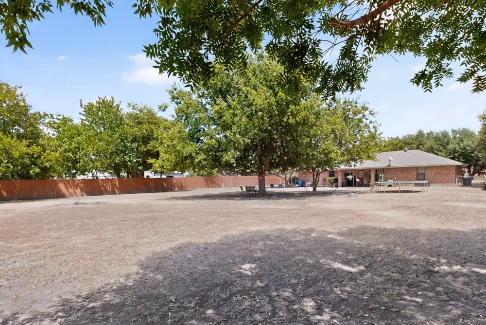 105 Prairie Creek Road Red Oak, TX 75154
