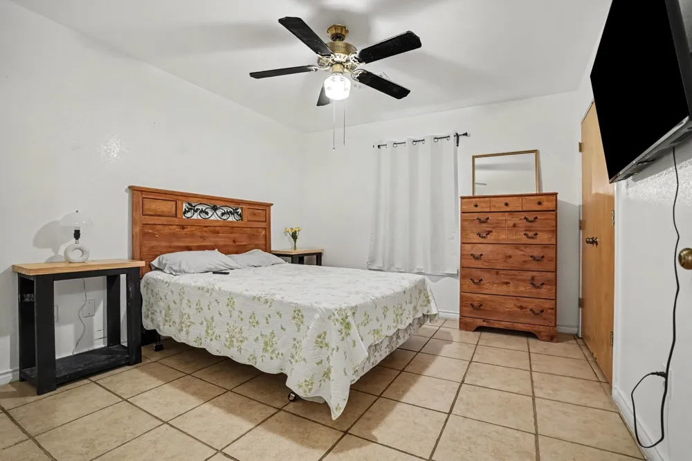 407 Lumpkin Drive Ennis, TX 75119