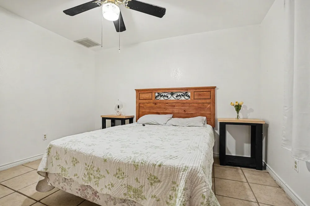 407 Lumpkin Drive Ennis, TX 75119