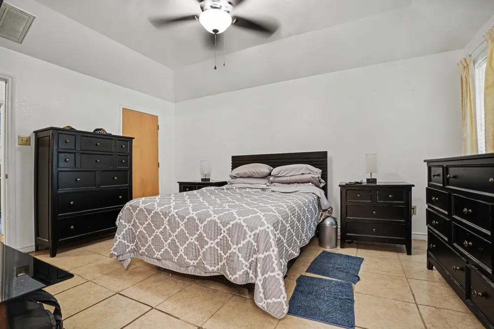 407 Lumpkin Drive Ennis, TX 75119