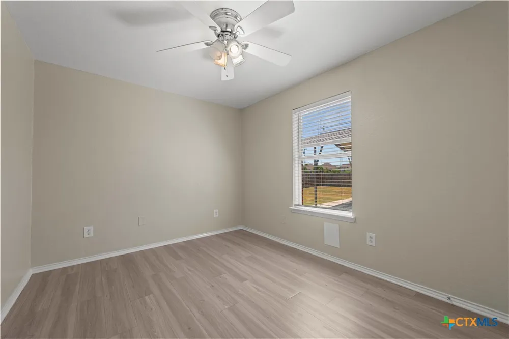 10805 Snow Pea Drive Waco, TX 76708