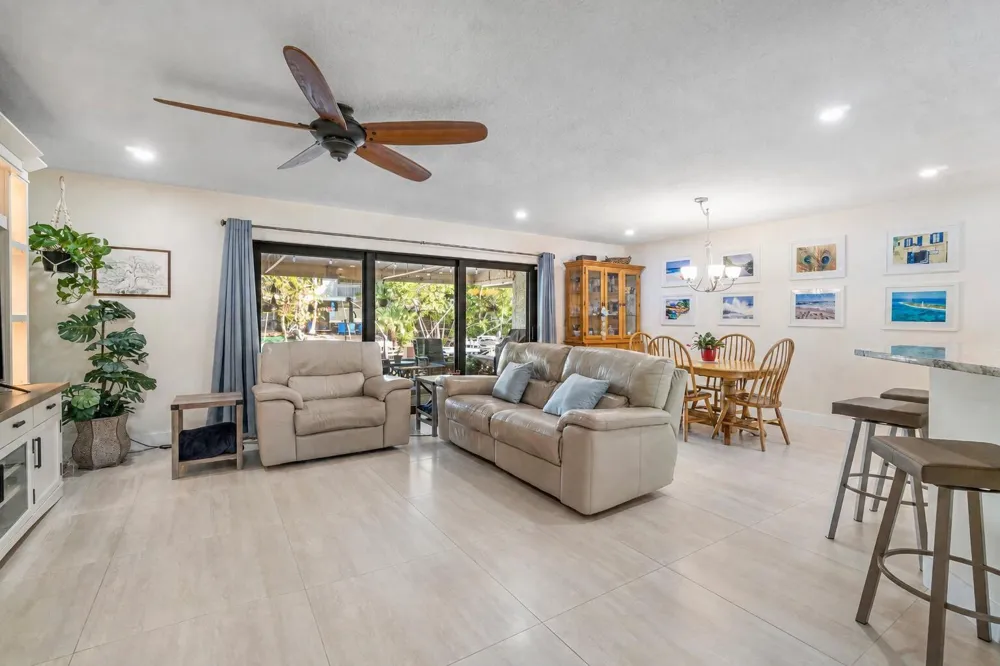 611 NE 12th Terrace #2 Boynton Beach, FL 33435