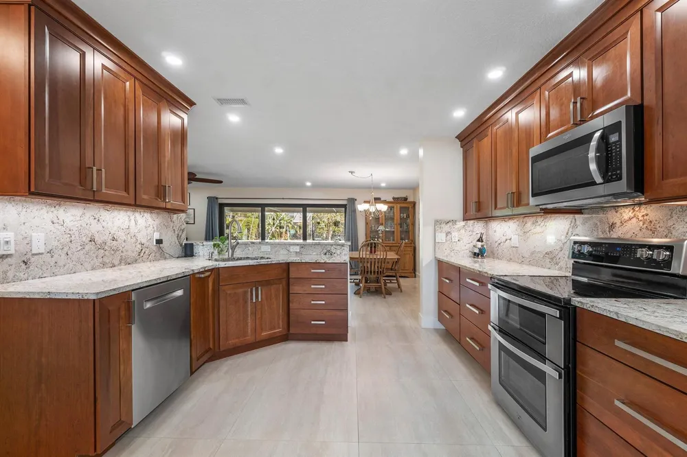 611 NE 12th Terrace #2 Boynton Beach, FL 33435