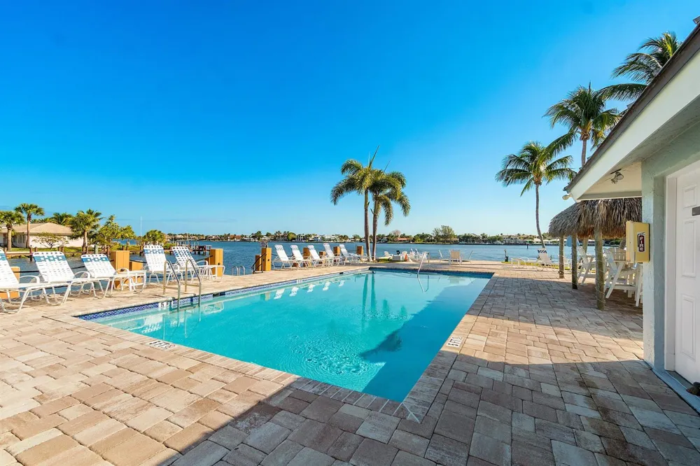611 NE 12th Terrace #2 Boynton Beach, FL 33435