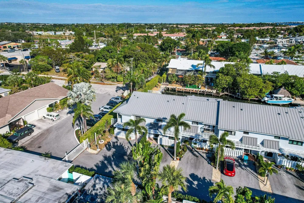 611 NE 12th Terrace #2 Boynton Beach, FL 33435