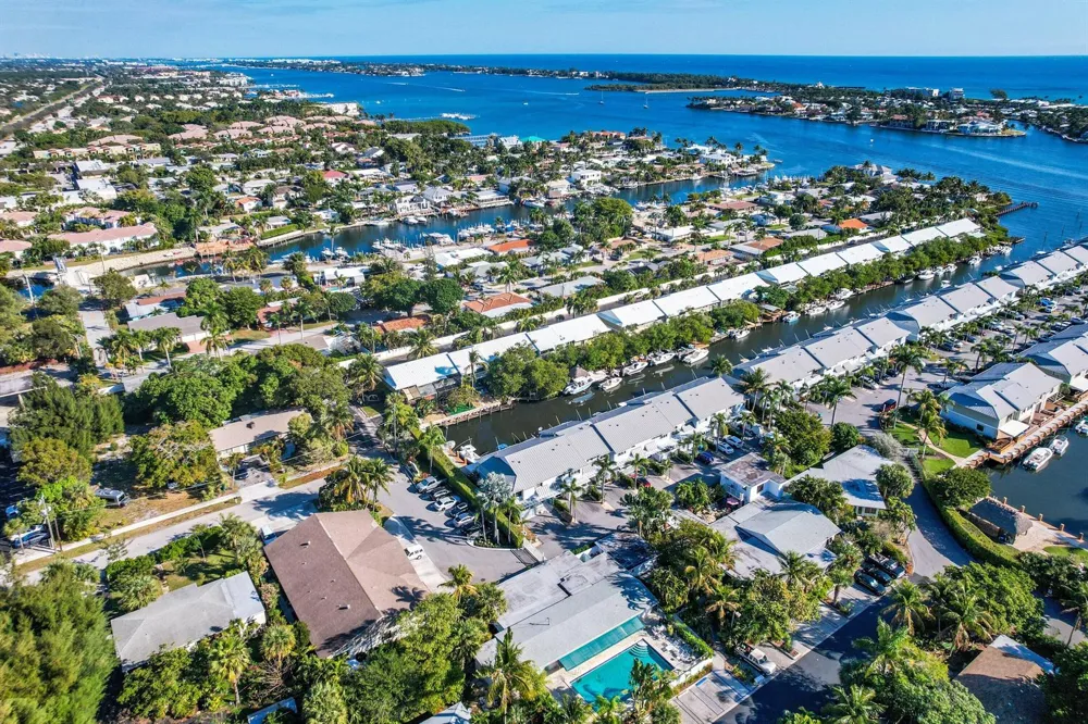 611 NE 12th Terrace #2 Boynton Beach, FL 33435