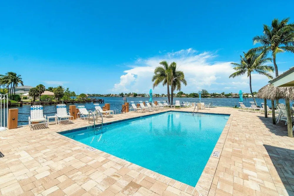 611 NE 12th Terrace #2 Boynton Beach, FL 33435