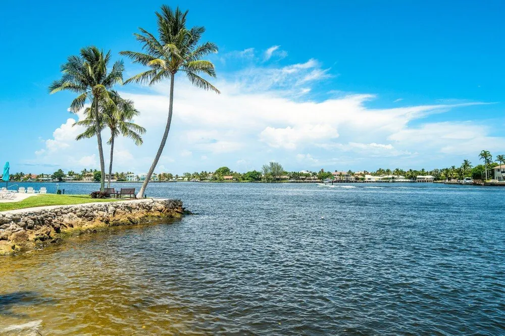 611 NE 12th Terrace #2 Boynton Beach, FL 33435