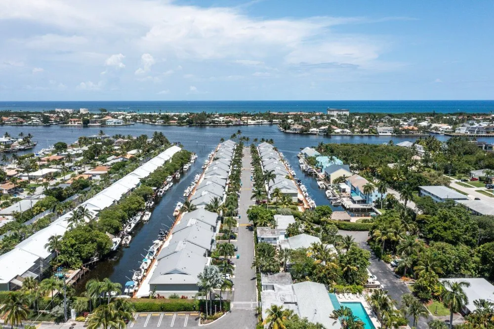 611 NE 12th Terrace #2 Boynton Beach, FL 33435