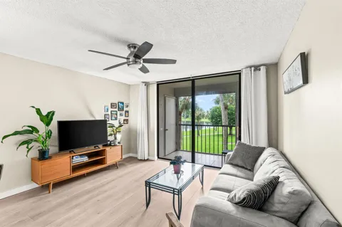 5370 LAS VERDES CIRCLE #209