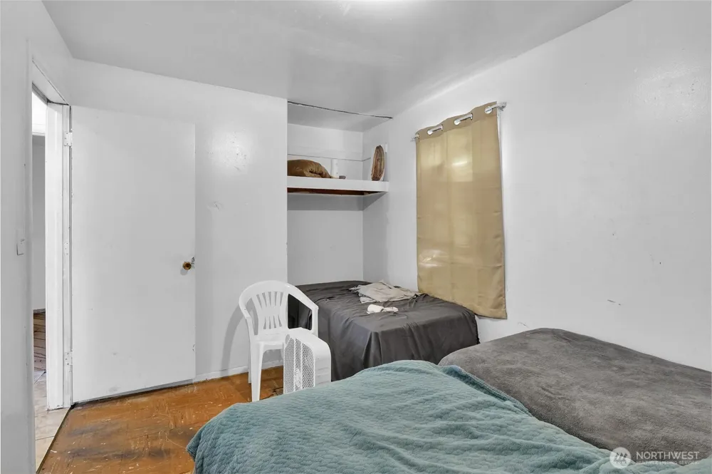 813 S Adams Avenue Warden, WA 98857