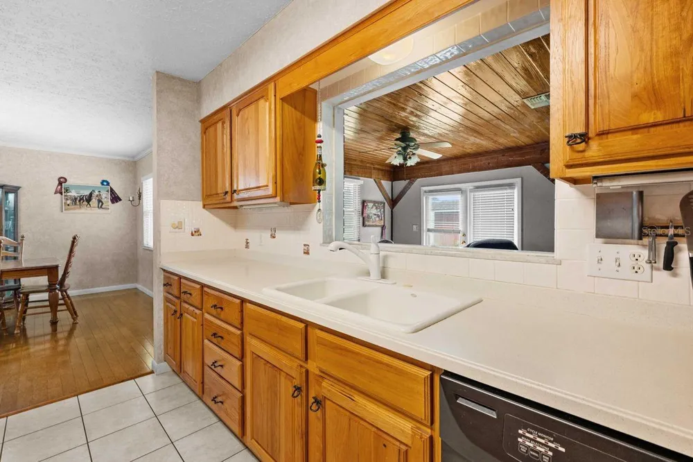 38730 MICKLER ROAD Dade City, FL 33523