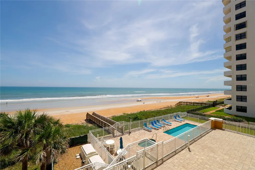 1425 OCEAN SHORE BOULEVARD #203 Ormond Beach, FL 32176