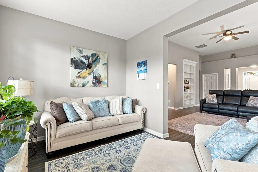 9332 Bayland Drive McCordsville, IN 46055