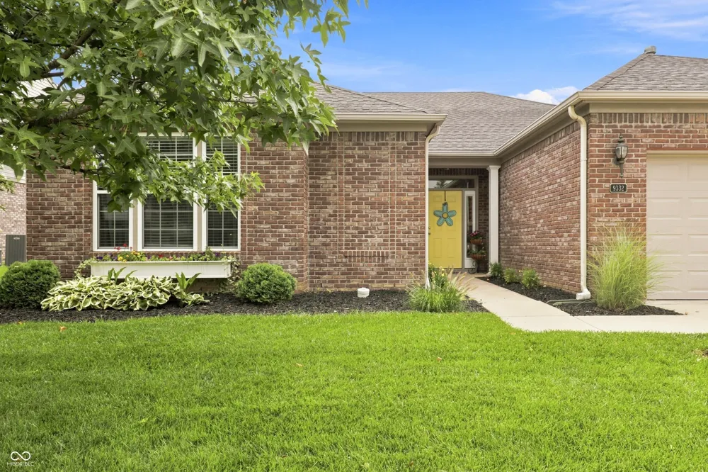 9332 Bayland Drive McCordsville, IN 46055