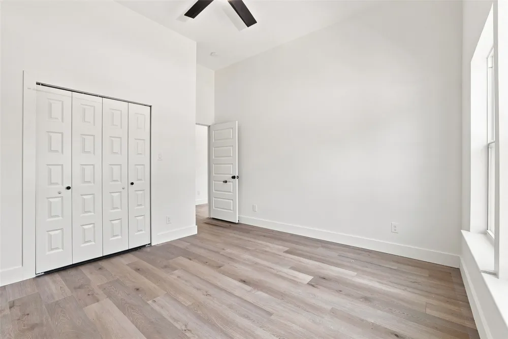 214 D STREET Whitesboro, TX 76273