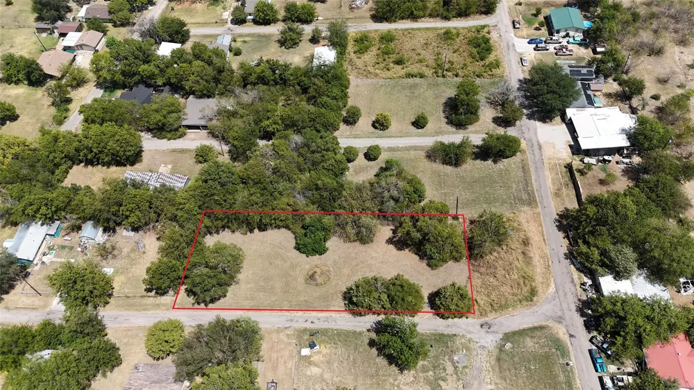 416 Black Foot Quinlan, TX 75474