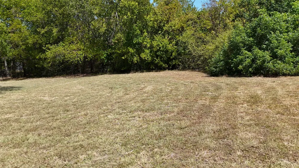 416 Black Foot Quinlan, TX 75474