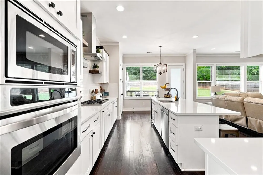 435 Cambria Lane SW Lilburn, GA 30047