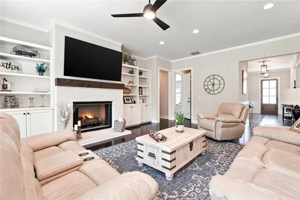 435 Cambria Lane SW Lilburn, GA 30047